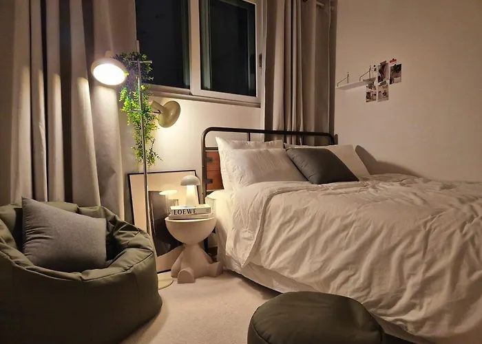 公寓 6 Minutes From Dongmyo Station In Jongno, Naksan Park Bukchon Hanok Village Gyeongbokgung Palace *