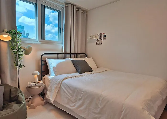 6 Minutes From Dongmyo Station In Jongno, Naksan Park Bukchon Hanok Village Gyeongbokgung Palace 公寓